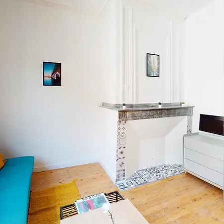 Apartament Hypercentre 6 Joli Climatise Et Equipe *